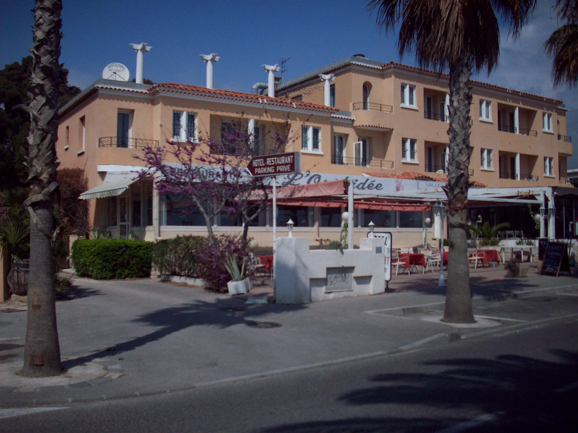 Hotel Restaurant Miramar L'Orchidee La Ciotat Eksteriør bilde